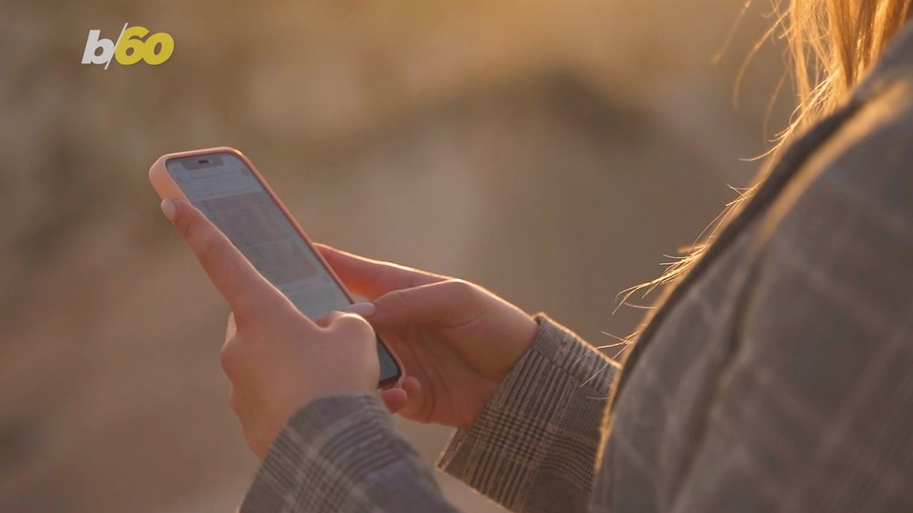 Americans Do The Most Social Media Shopping On This Day & Time branded