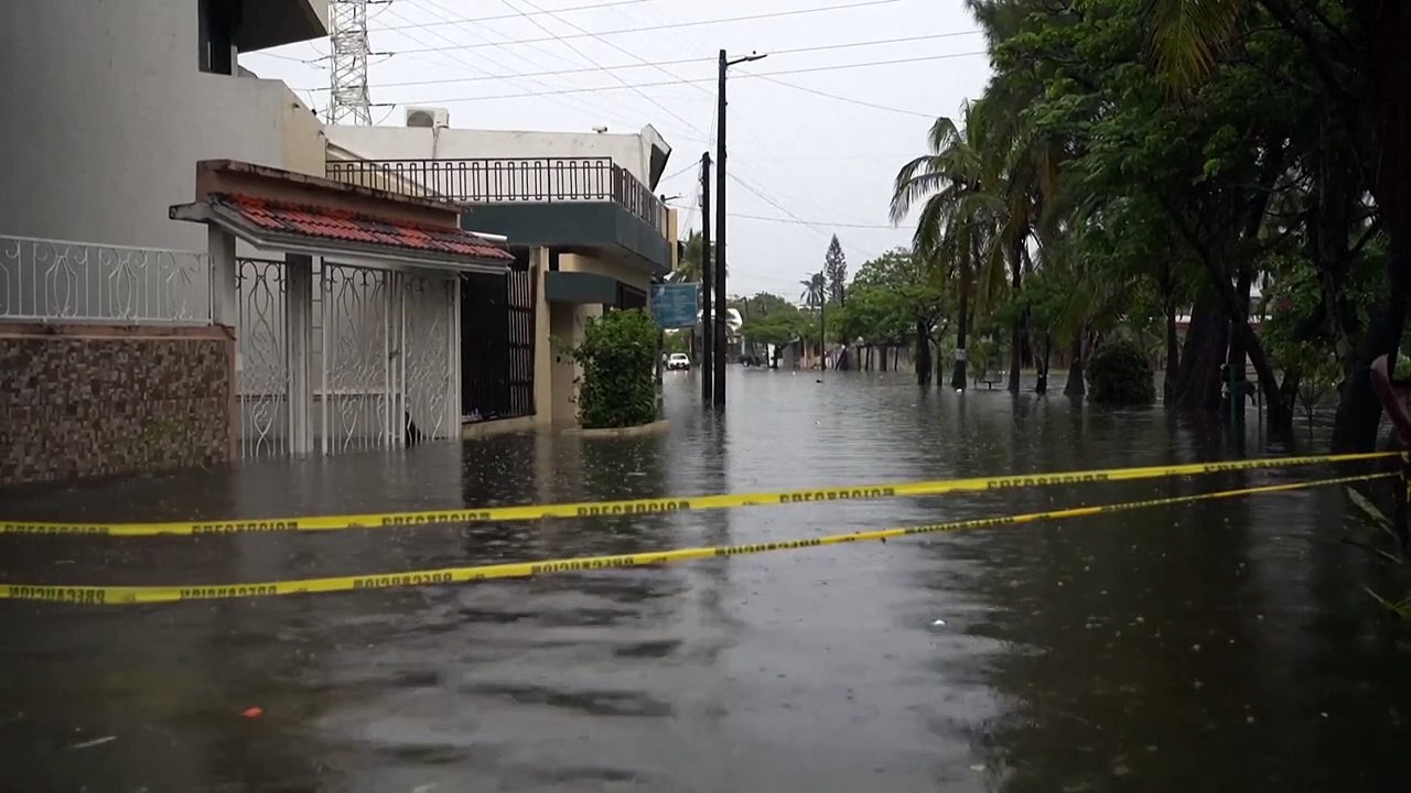 Fuertes lluvias e inundaciones golpean el estado mexicano de Veracruz