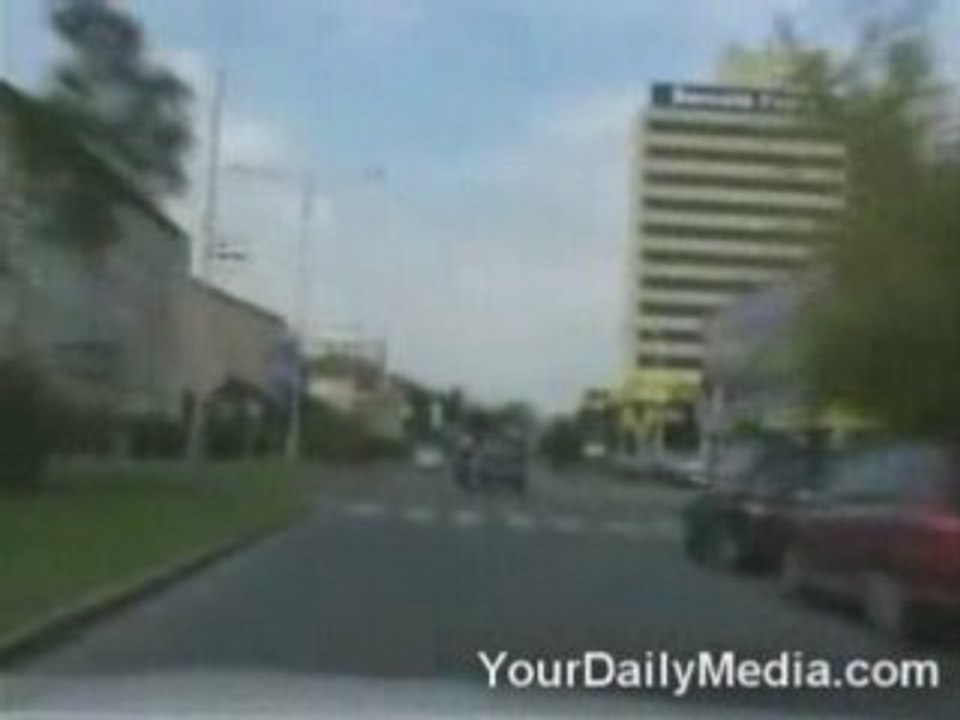 police vs moto course poursuite