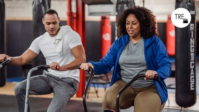 Ni salir a correr ni caminar: la bicicleta estática es el ejercicio perfecto para perder peso y mantenerte saludable