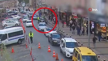 Polisten kaçan şahsı vatandaş çelme takarak düşürdü