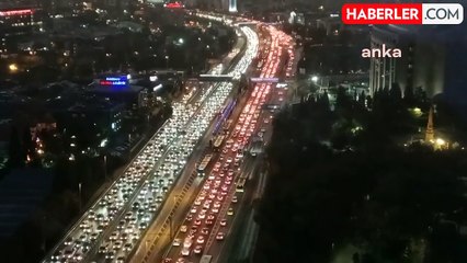 İstanbul'da Akşam Trafiği Yoğunluğu Yüzde 81'e Ulaştı