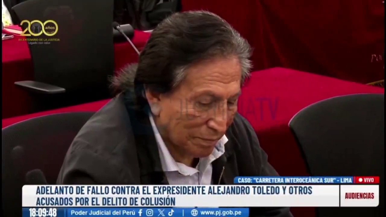 Alejandro Toledo ríe mientras lo condenan a 20 años y seis meses de prisión