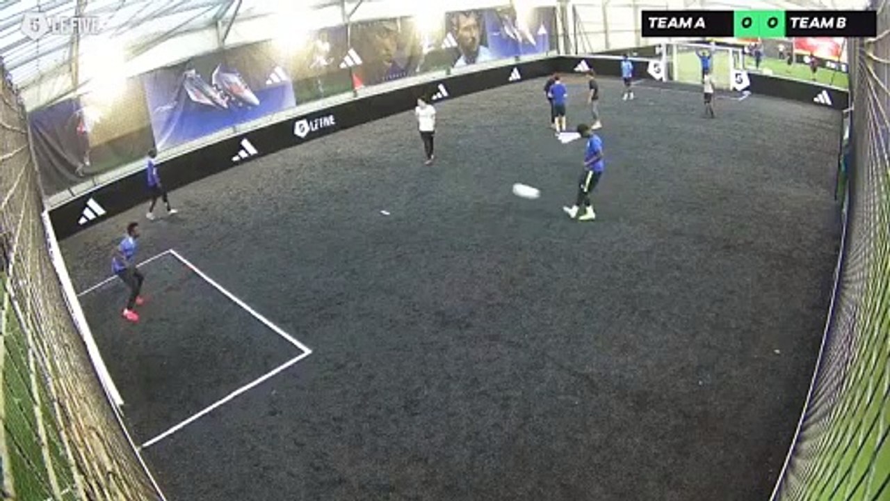 ZFC P13 22/10 à 16:11 - Football Terrain 2 (LeFive P13)