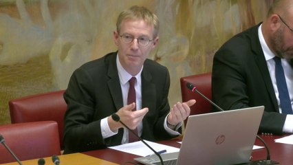 PLFSS : « Pour 2025, vous aurez des destructions d’emploi », estime l’économiste Antoine Bozio