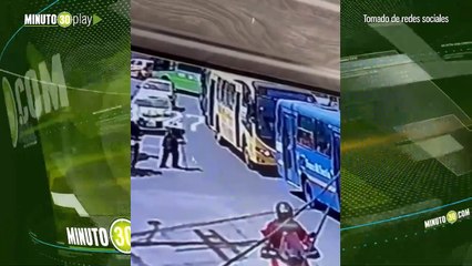 Punto ciego Conductor de SITP arrolla y mata a adulto mayor que pedía paso