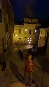 Rogo devasta palazzina del centro storico