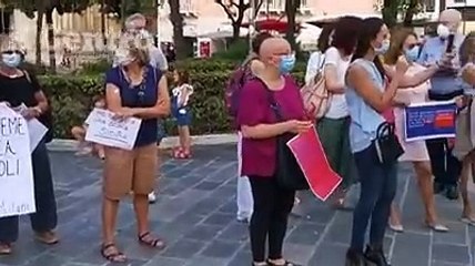 "La scuola non pu? pi? aspettare"