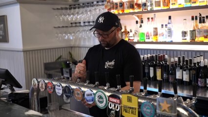 Adelaide business owner battles tech giant Google to have his pub acknowledged on the platform