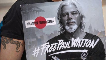 La présidente de Sea Shepherd France : "Aucune attente" pour l'audience de Paul Watson en Groenland