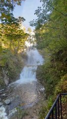 LE PLUS FORT débit de la Cascade de Runes