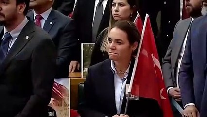 İYİ Partili Ayyüce Türkeş, Müsavat Dervişoğlu'nun grup konuşması sırasında gözyaşlarını tutamadı...