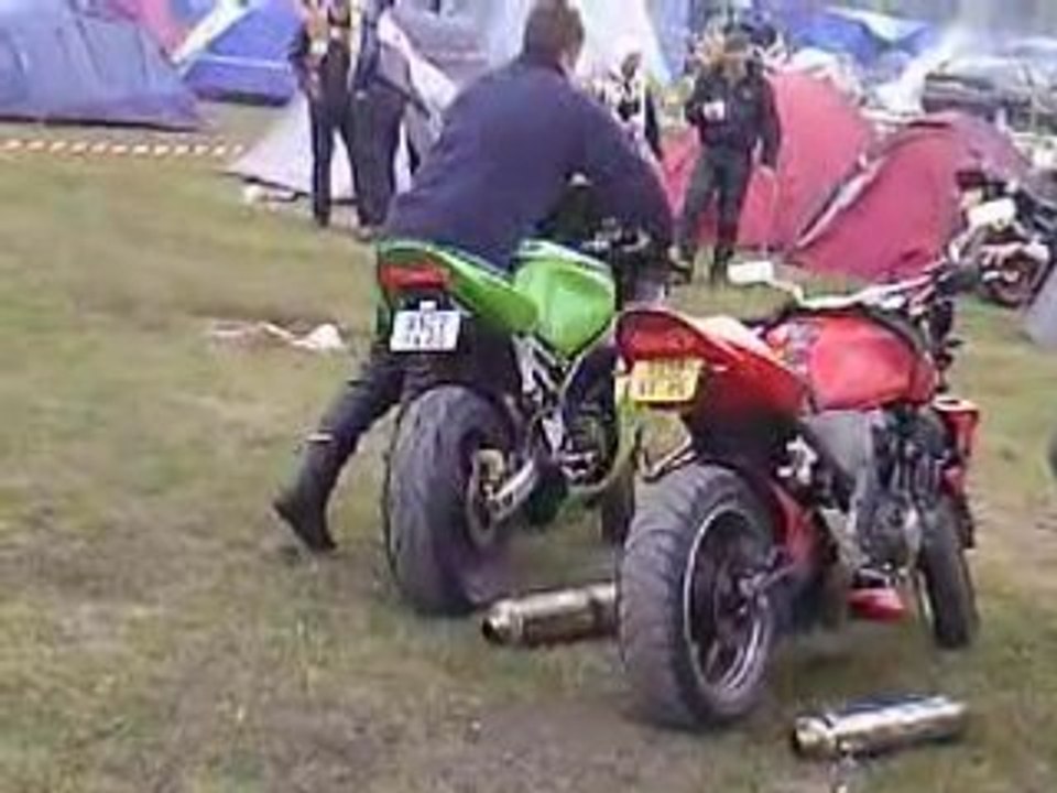[24h du Mans 2008]Z750 en Rupture