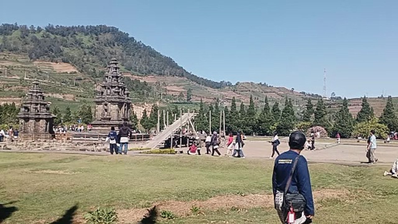 Land Above the Clouds Dieng