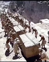 Great Pyramids of Egypt How They Built It - Illusionistic Video Digital Creation