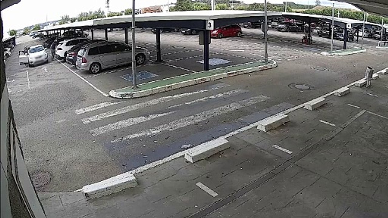 Dos detenidos por robar en el interior de vehículos en Valladolid