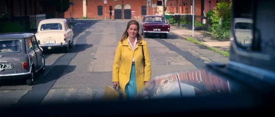 El club de los milagros Tráiler