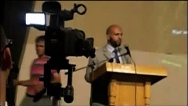 Gëzim Kelmendi - Tribunë në Vushtrri