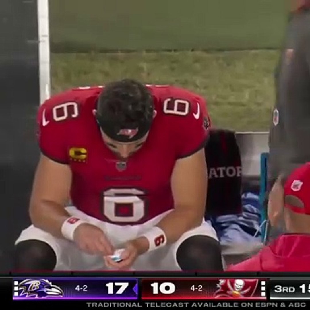 Baker Mayfield is caught using tobacco pouches during the game against