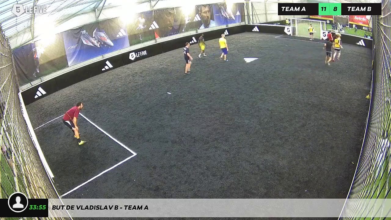 But de Vladislav B - Team A