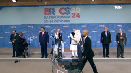 صورة جماعية لقادة تجمع دول بريكس بمشاركة الرئيس السيسي