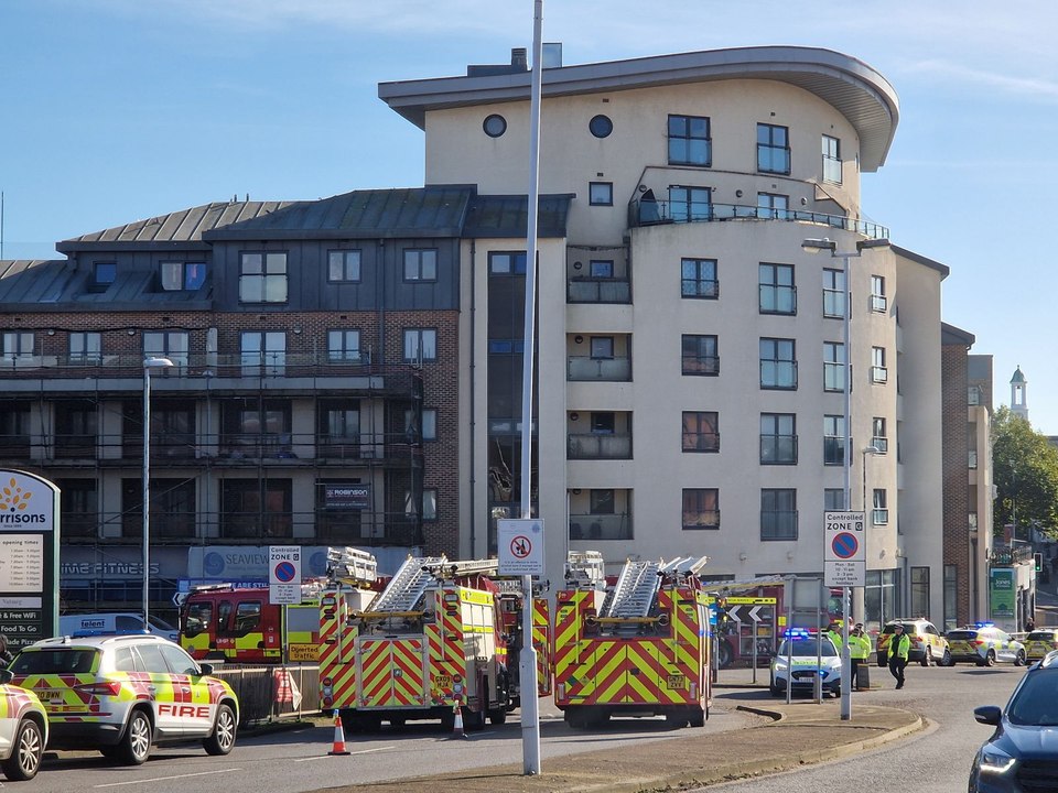 Huge emergency services response to Worthing fire