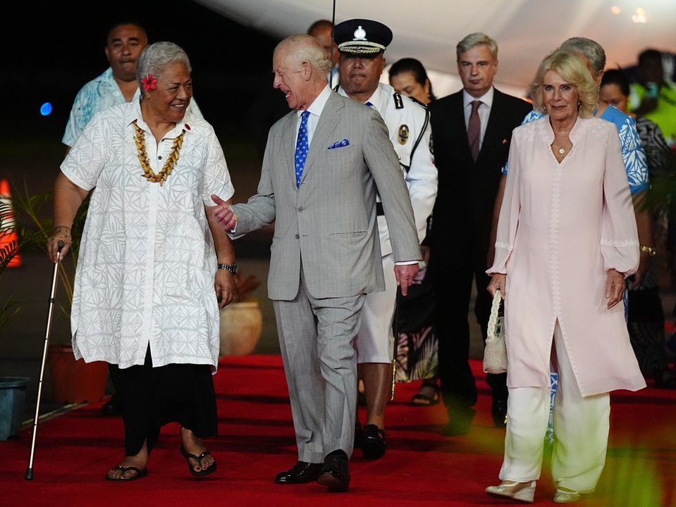 König Charles und Königin Camilla sind auf Samoa gelandet