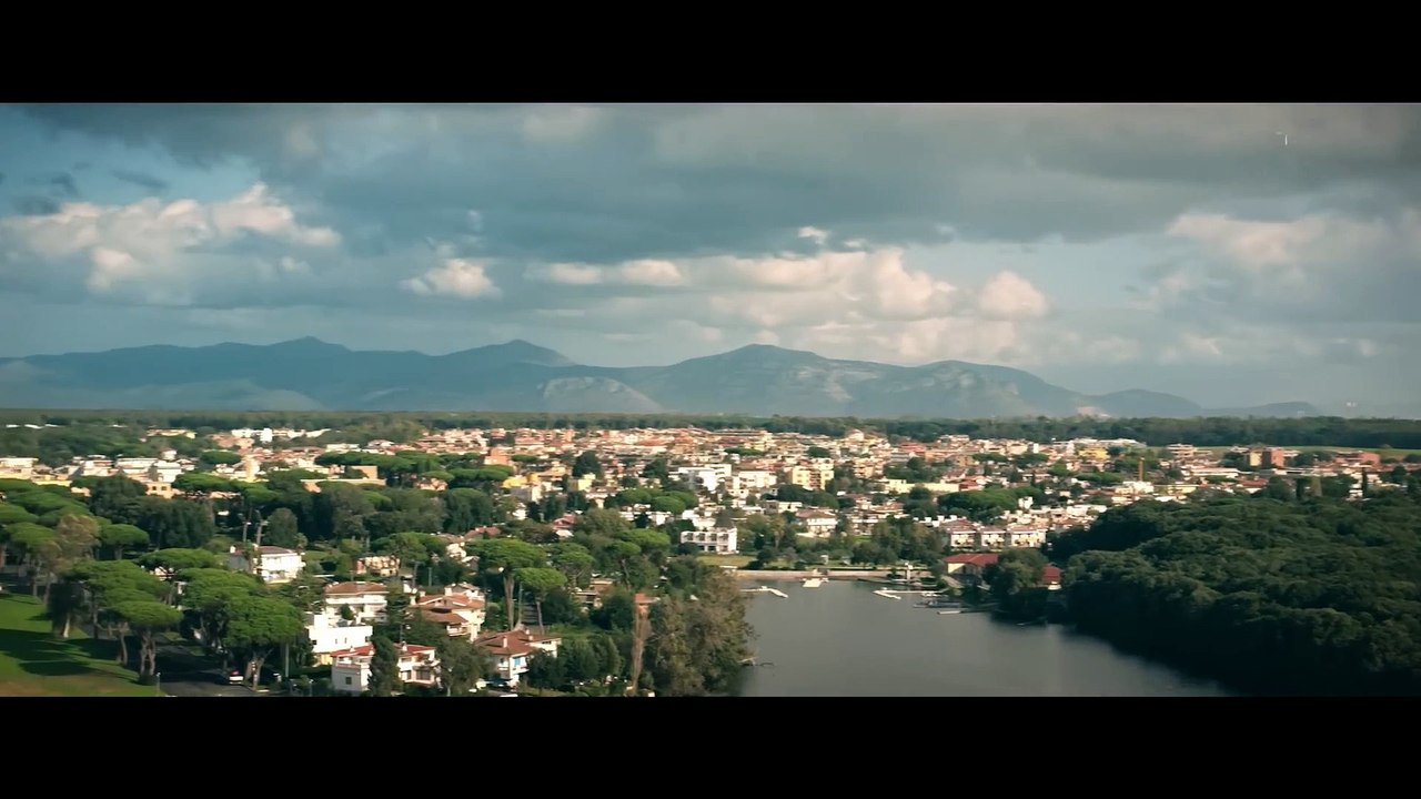 Adoration - Official Trailer Netflix