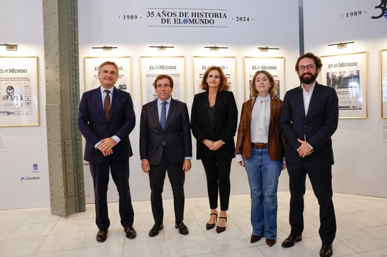 EL MUNDO celebra su 35 aniversario con una exposición de sus 35 portadas más emblemáticas