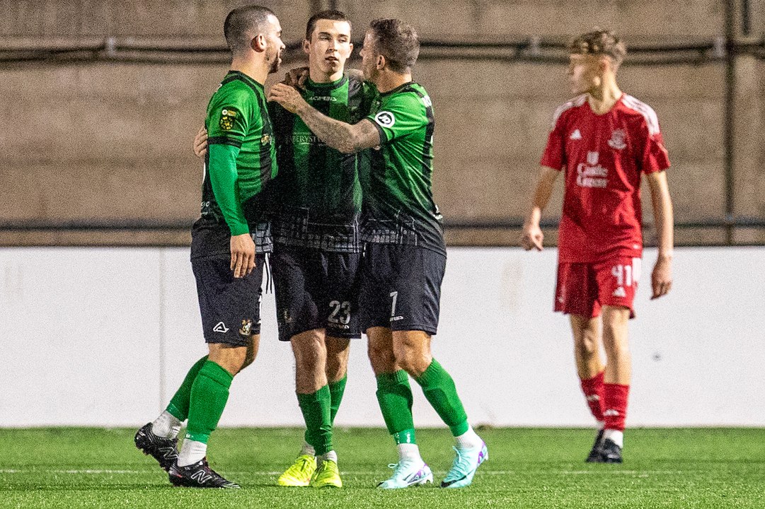 Young Aberystwyth side through to Nathaniel MG Cup semi final