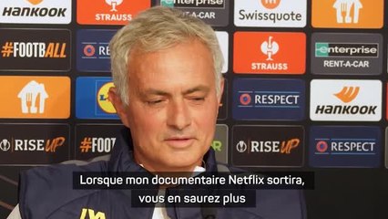 Manchester United - Mourinho défend Ferguson