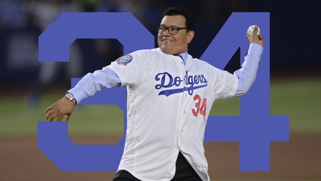 Fernando Valenzuela, hacía el primer lanzamiento antes del Juego de Estrellas 2022 como leyenda de los Dodgers