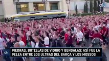 Piedras, botellas de vidrio y bengalas: así fue la pelea entre los ultras del Barça y los Mossos