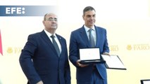 Pedro Sánchez recibe las llaves de la ciudad portuguesa de Faro