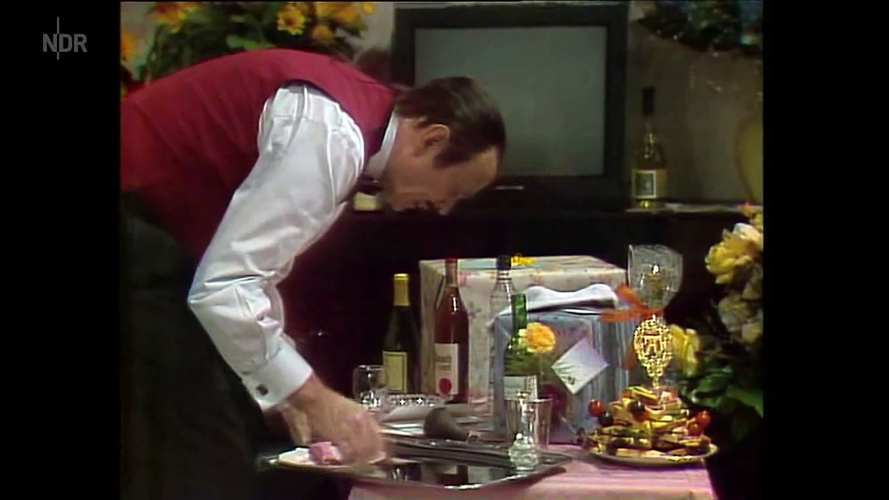 S1E13  Loriot 13- Der 70. Geburtstag     Episode 13