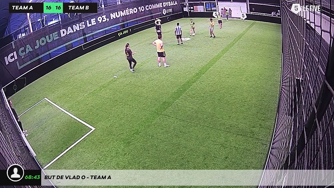 But de Vlad O - Team A