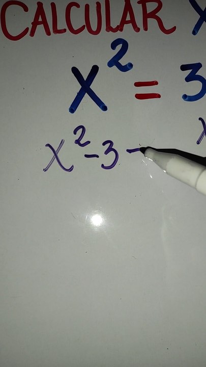 ¿Cuánto vale x : x² = 3 ?/¿√3 ó -√3?