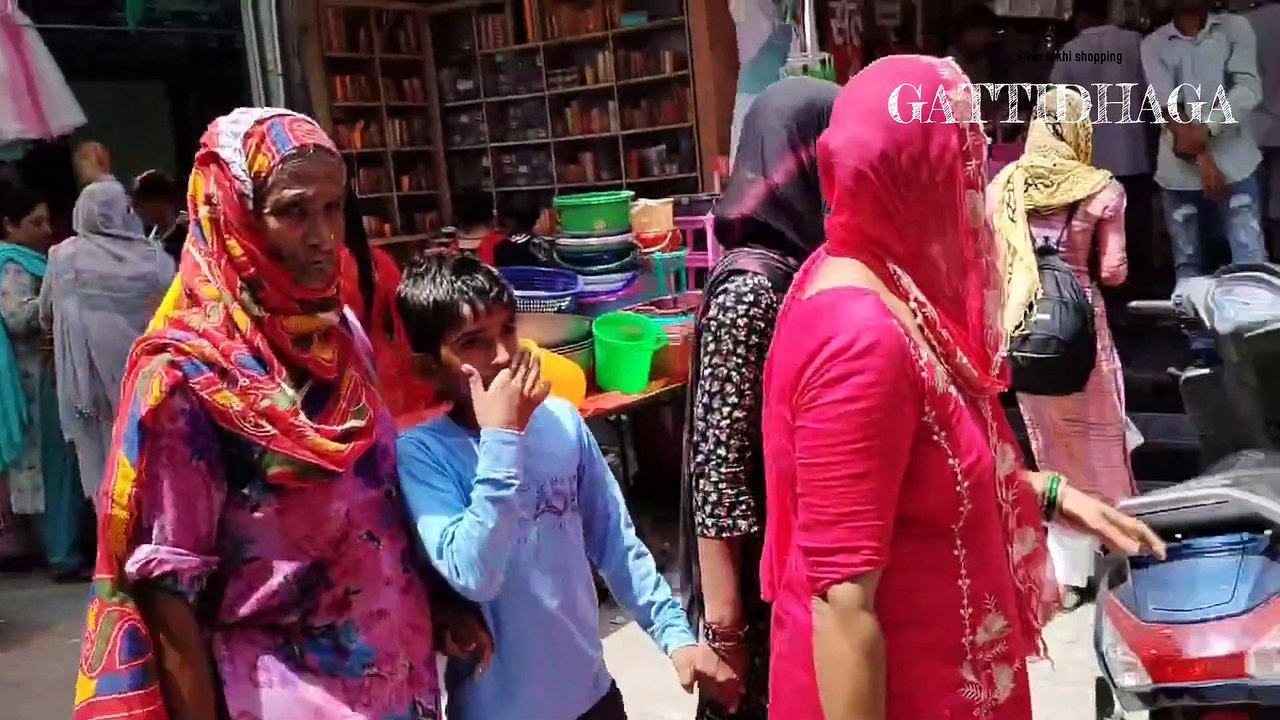 Rakhi fastival street walking people buy goods