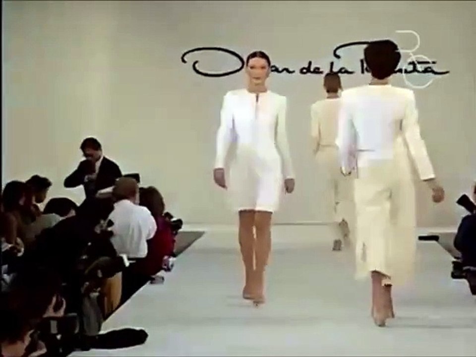 Карла Бруни - 10 (красивые девушки и женщины)