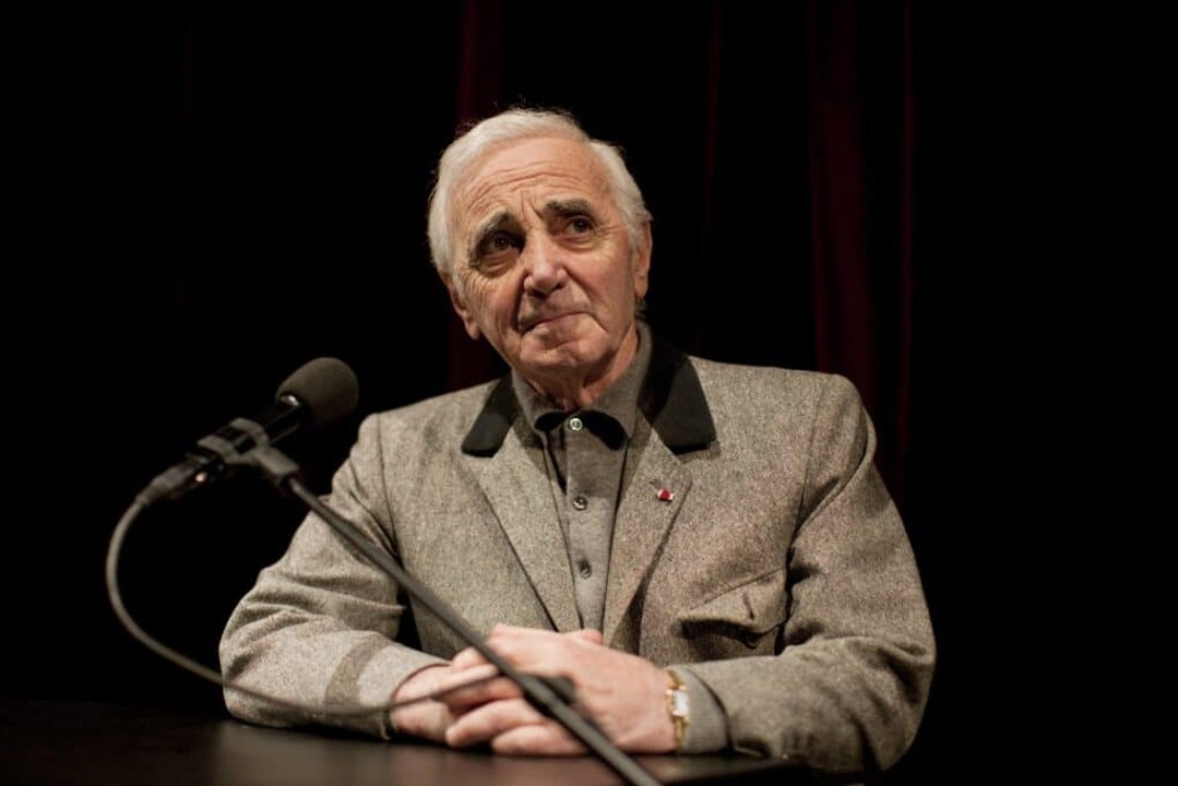 Kendji et Anouchka Delon présents pour un magnifique hommage à Charles Aznavour