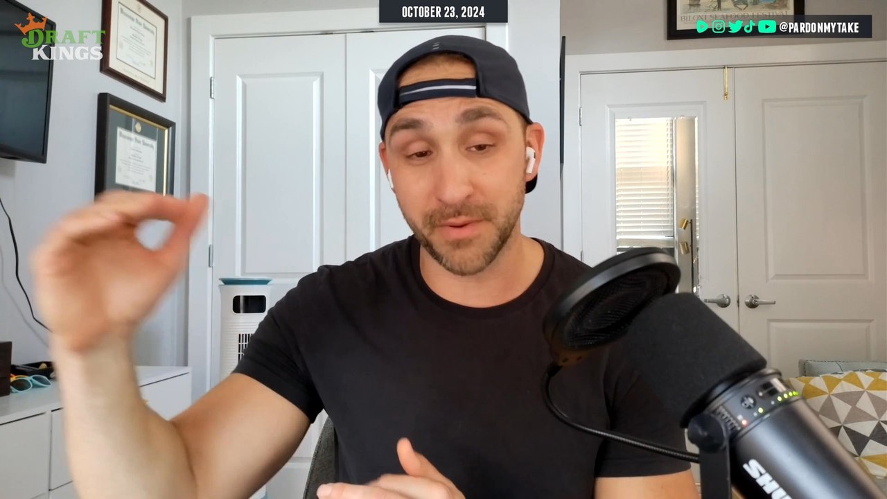 FULL VIDEO EPISODE: CFB With Ross Dellenger, NBA Trainer Chris Brickley In Studio, Celtics Banner Night, A Bounty For Dunking On Bronny, MNF & Fake Onside Rules + Guys On Chicks