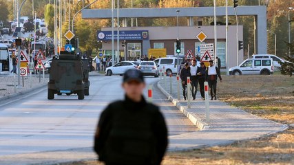 Attentat meurtrier près d'Ankara : bilan tragique de cinq morts et 22 blessés
