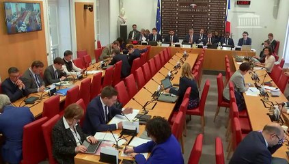 Commission des lois : M. Guillaume Kasbarian, ministre de la Fonction publique, sur la politique du gouvernement en matière de fonction publique et sur les crédits de la mission  « Transformation et Fonction publiques »  - Mercredi 23 octobre 2024