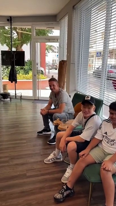 Papa lebt gefährlich  #barber #friseur #skinfade #midfade #firsthaircut #wasserrutsche #texture #cu