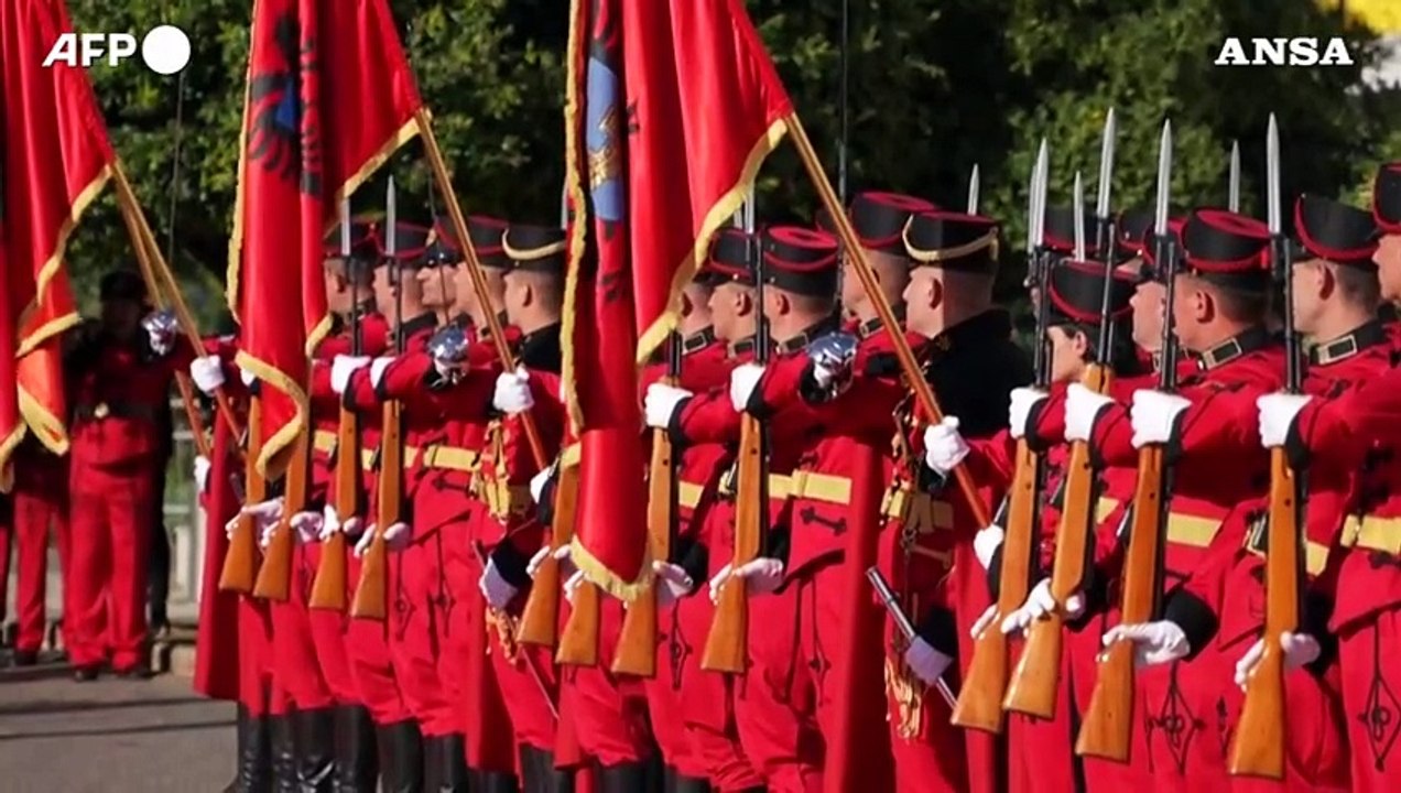 Ursula von der Leyen inizia in Albania il tour dei Balcani occidentali