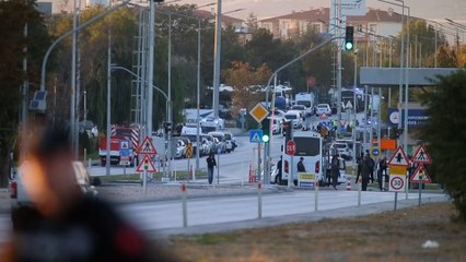 Al menos cinco muertos en el ataque en Ankara, atribuido "con gran probabilidad" al PKK