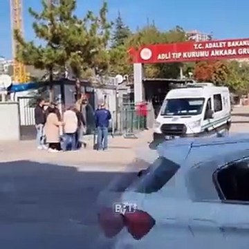 TUSAŞ'ta Şehit Edilen 3 Kişinin Aİlesi Cenazeleri Almak İçin Adli Tıp Kurumu'na Geldi