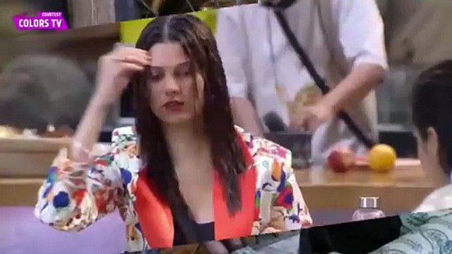 Bigg Boss 18 LIVE Avinash Alice Ji Hui Fight, Avinash Ne Dikhaya Attitude, Alice Ki Hua Hurt