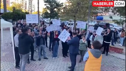 CHP, Kapaklı Belediyesi'ndeki Maaş Ödemelerini Protesto Etti
