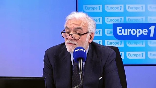 Pascal Praud et vous - Défaut de pris en charge pour Dominique Farrugia à l'aéroport : «Ces personnes ne sont pas du tout formées et ça les ennuie», dit un infirmier